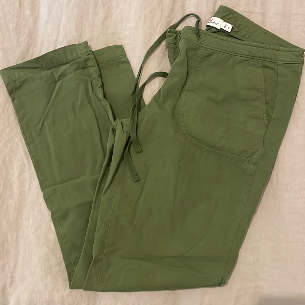 Vineyard Vines pants